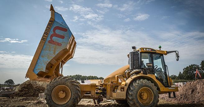 Mackoy Plant Machinery Closed Cab Hydrema Dumper Truck on Site